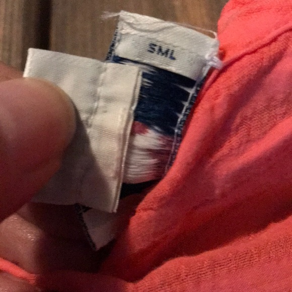 Vineyard Vines Tank - Picture 4 of 5